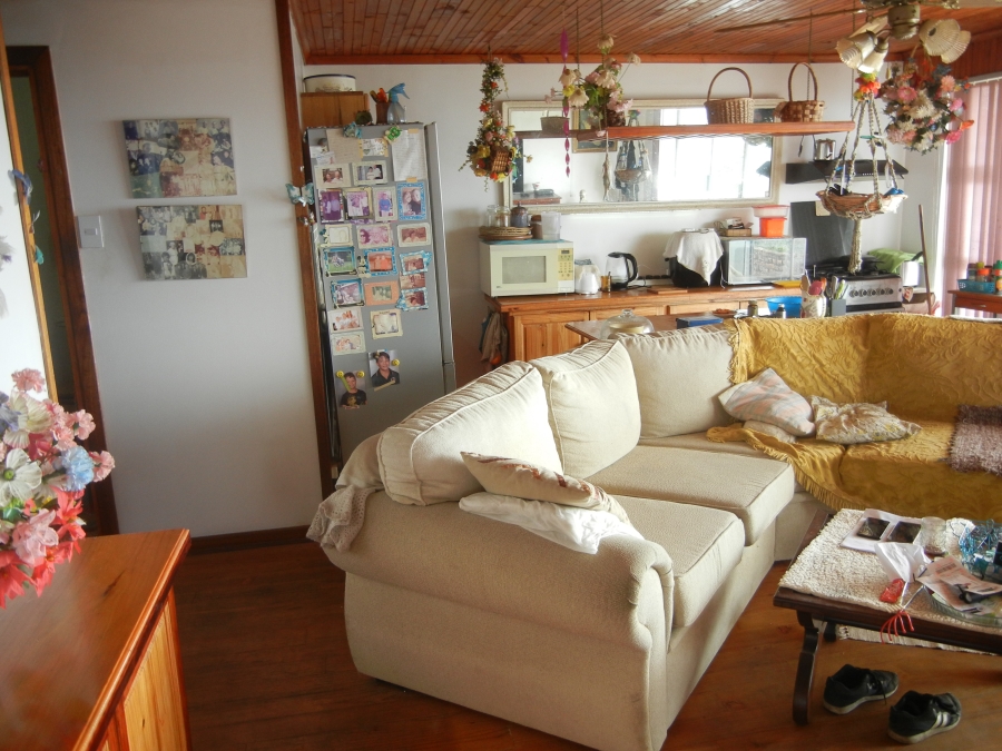 9 Bedroom Property for Sale in Winterstrand Eastern Cape